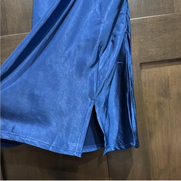 NWT hello molly size m blue satin slip dress - Picture 3 of 7